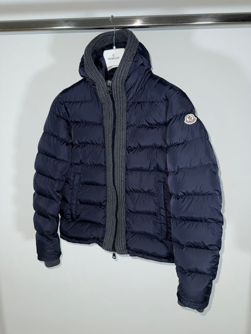 Moncler Canut Jacket Size 2 Navy Blue