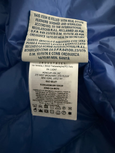 Moncler Gui Gilet Size 3 Light Blue