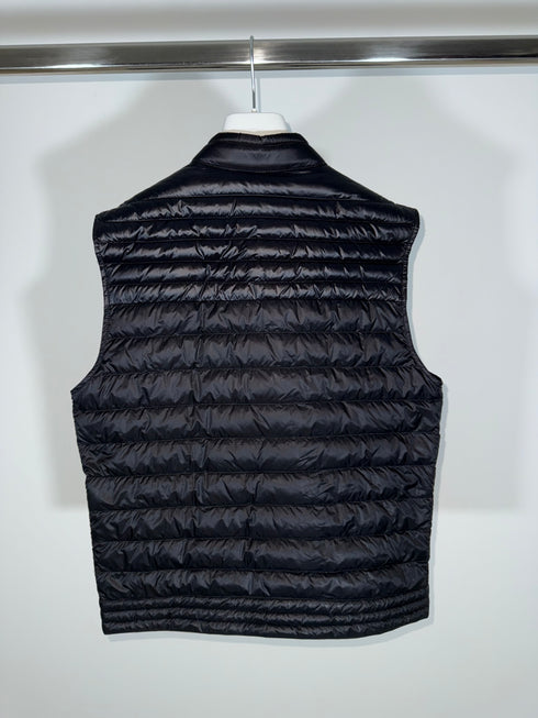 Moncler Gir Gilet Size 2 Black