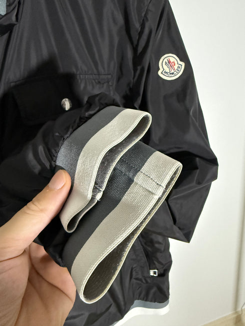 Moncler Atlin Jacket Size 3 Black