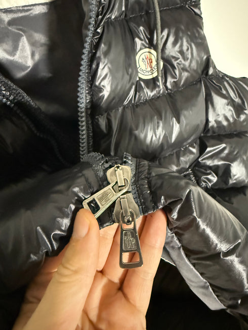 Moncler Bartholome Gilet Vest Size 4 Black