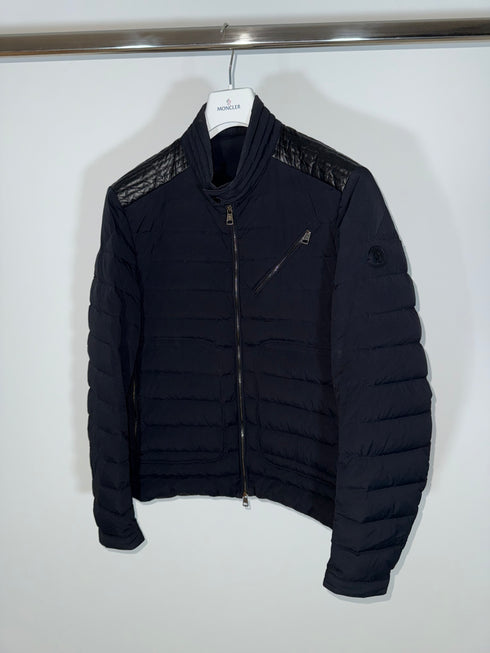 Moncler Geant Jacket Size 4 Black