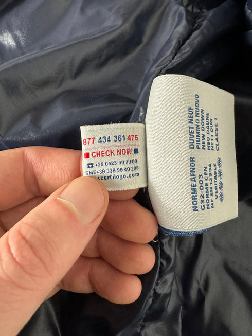 Moncler Jacket Chamonix size 4 blue