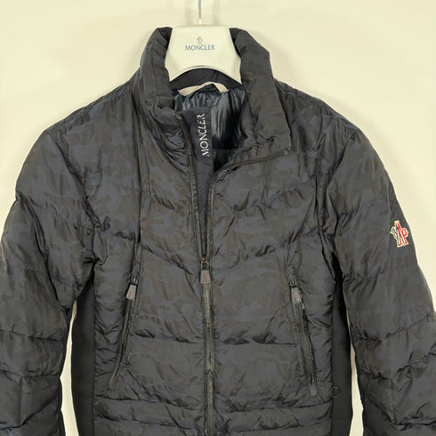 Moncler Grenoble Carrigvore Men’s Jacket - Size 2 (S) - Navy & Black Camo