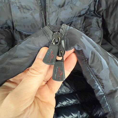 Moncler Grenoble Carrigvore Men’s Jacket - Size 2 (S) - Navy & Black Camo