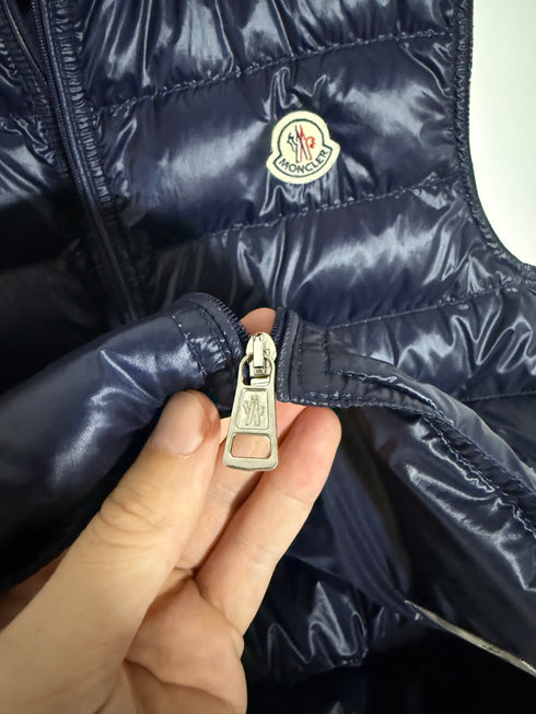 Moncler Gui Gilet Size 2 Navy Blue