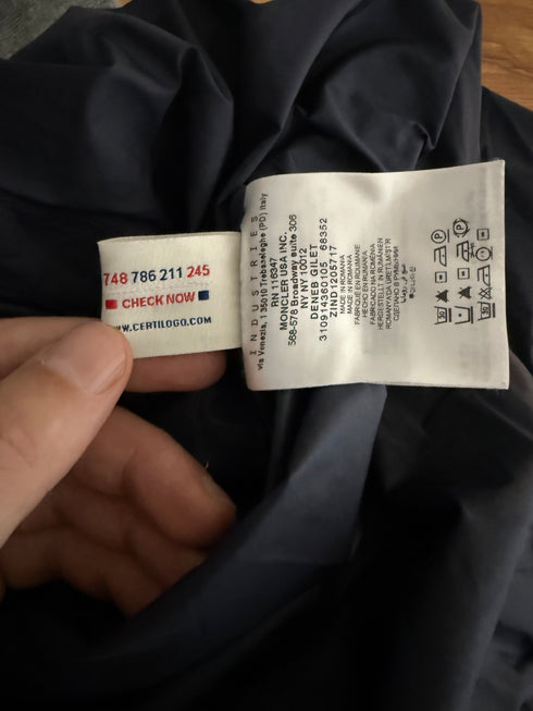 Moncler Deneb Gilet Size 2 Navy Blue