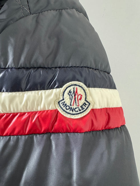 Moncler Chamonix jacket size 3 grey