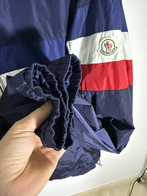 Moncler Cam Jacket Size 4 Navy Blue