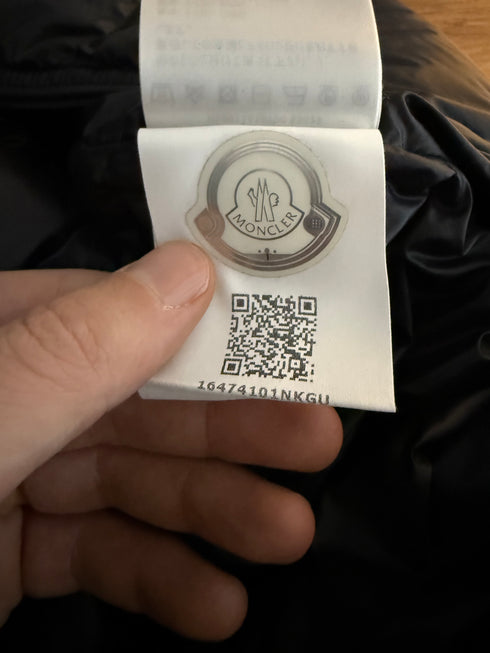 Moncler Gui Gilet Size 5 Black