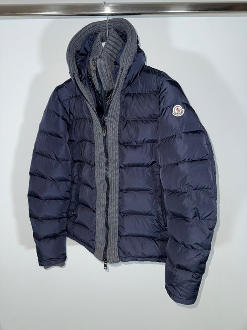 Moncler Canut Jacket Size 4 Navy Blue