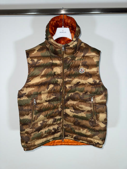 Moncler Patrick Gilet Size 6 Camo Brown