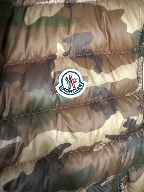 Moncler Patrick Gilet Size 6 Camo Brown