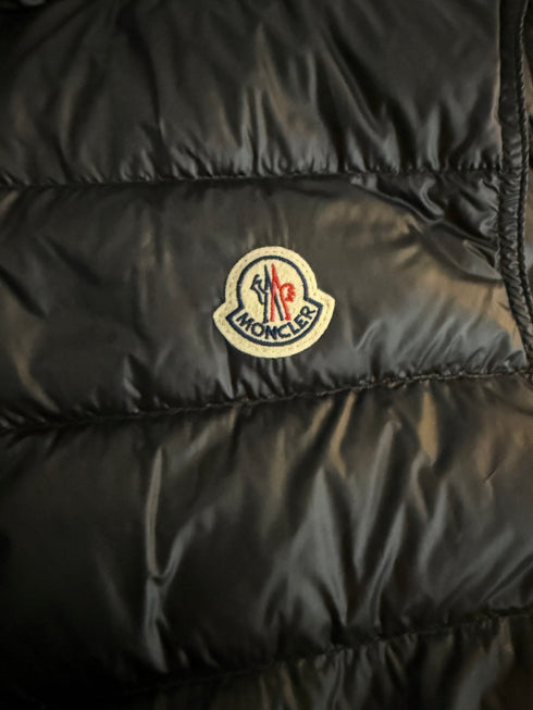 Moncler Gui Gilet Size 3 Black