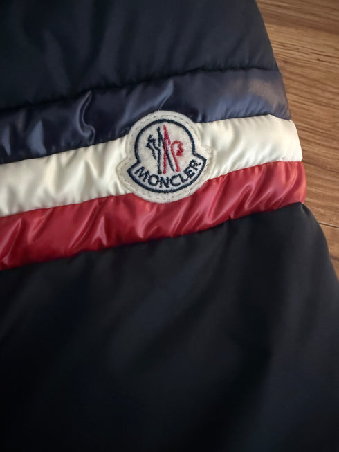 Moncler Chamonix Jacket Size 2 Navy Blue
