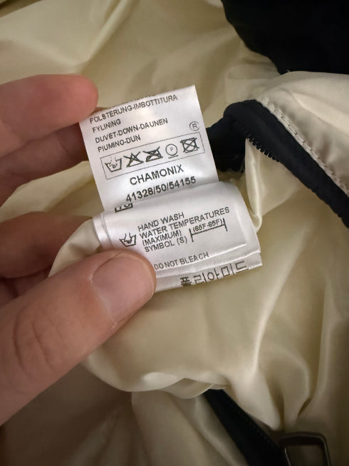 Moncler Chamonix Jacket Size 2 Navy Blue