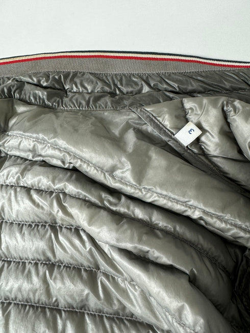 Moncler Garin Jacket size 3 grey