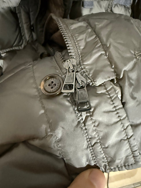 Moncler Blais Jacket Size 2 Grey