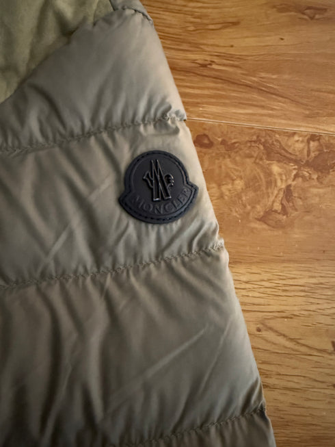 Moncler Nourry Jacket Size 3 Beige Suede