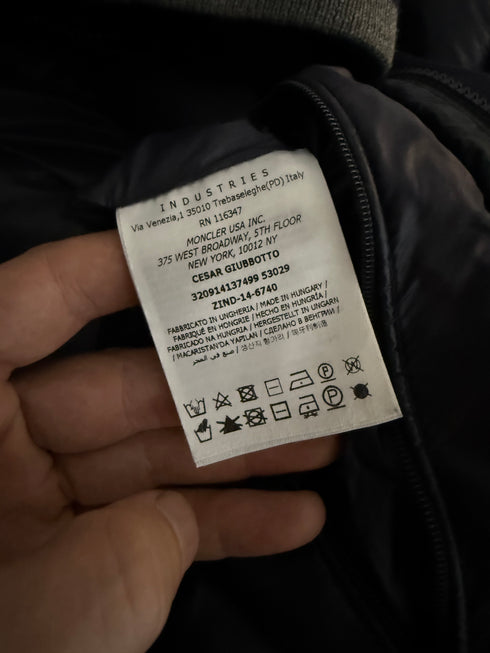 Moncler Cesar Jacket Size 4 Navy Blue