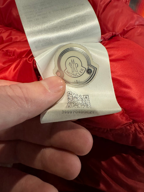 Moncler Avrieux jacket size 1 red