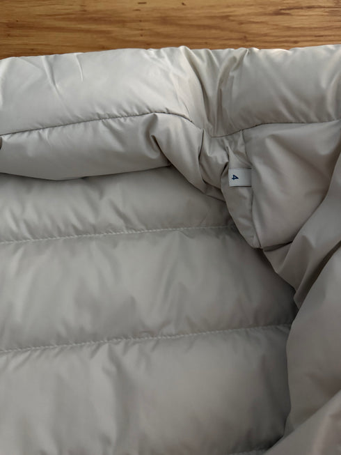 Moncler Treompan Gilet Size 4 Beige