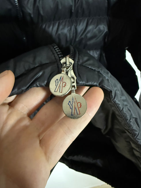 Moncler Agay Jacket Size 6 Black