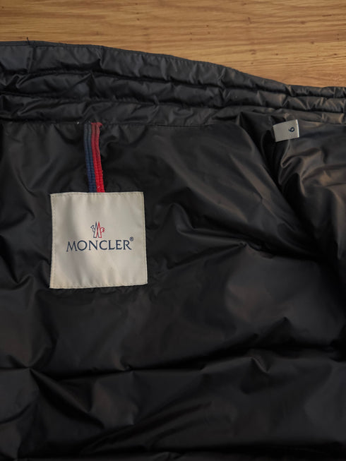 Moncler Agay Jacket Size 6 Black
