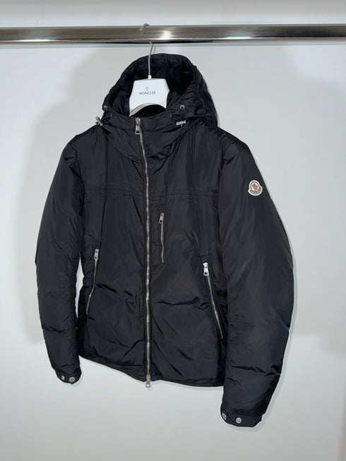 Moncler Jacket Gary size 1 black