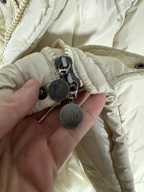 Moncler Austin jacket size 3 white