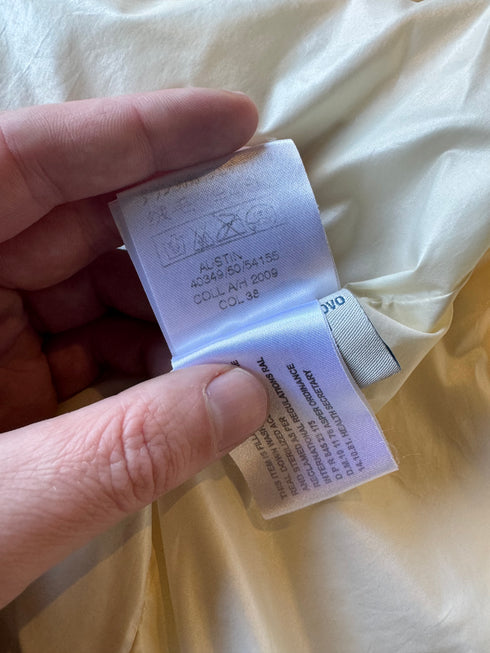 Moncler Austin jacket size 3 white