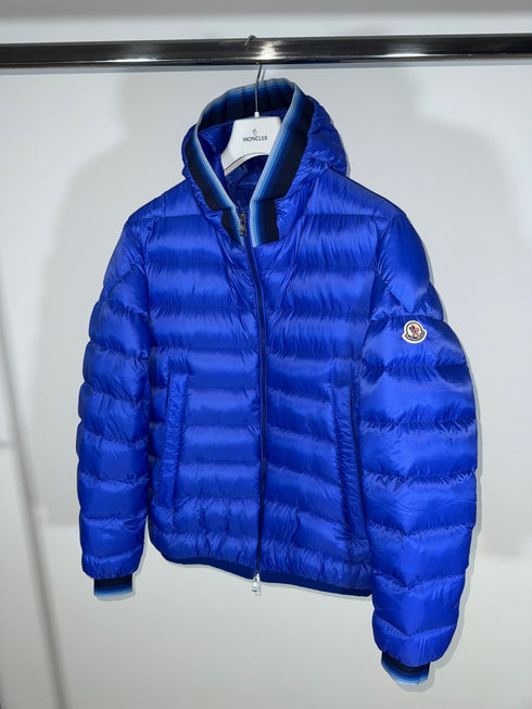 Moncler Avrieux Jacket Size 5 Electric Blue