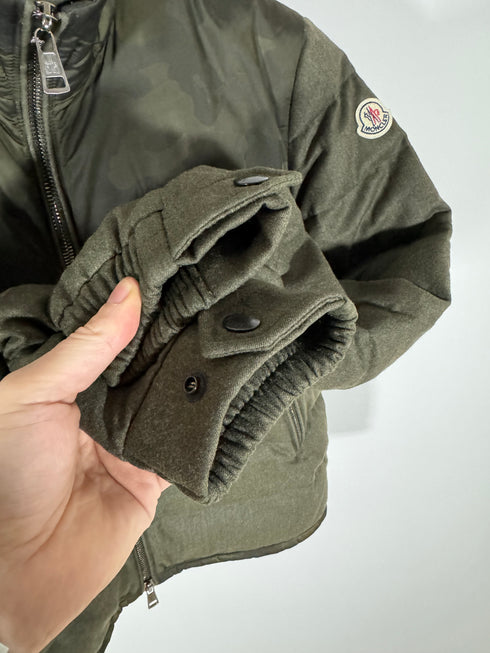 Moncler Dyens jacket size 2 green camo