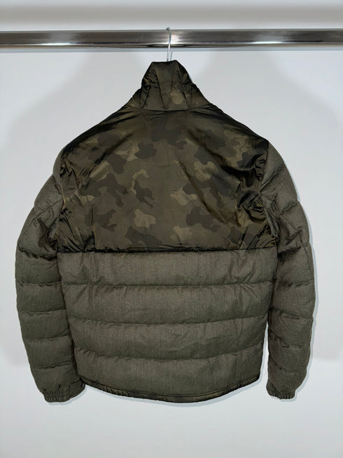 Moncler Dyens jacket size 2 green camo