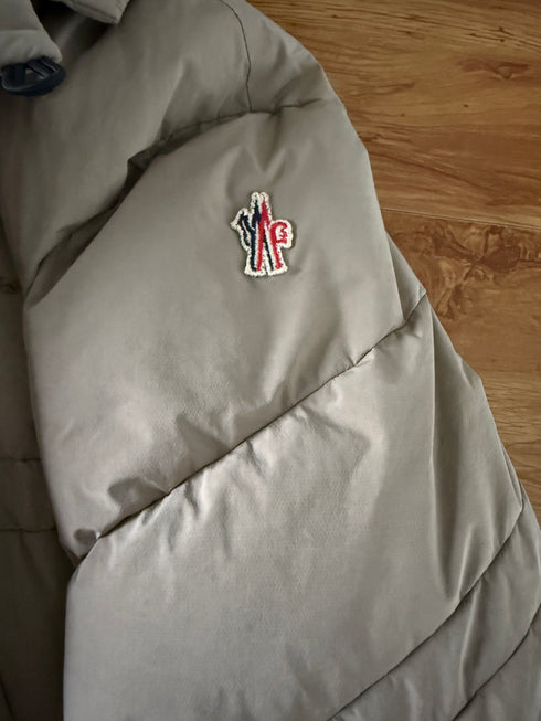 Moncler Zillertal Jacket Size 5 Beige