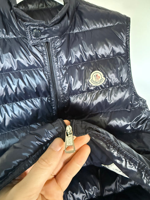 Moncler Gui Gilet Size 1 Navy Blue