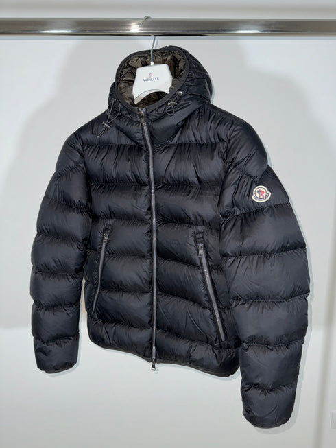 Moncler Chauvon jacket size 2 black