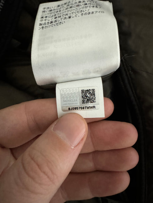 Moncler Chauvon jacket size 2 black