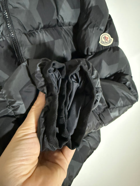 Moncler Clamart Jacket Size 3 Black/Grey