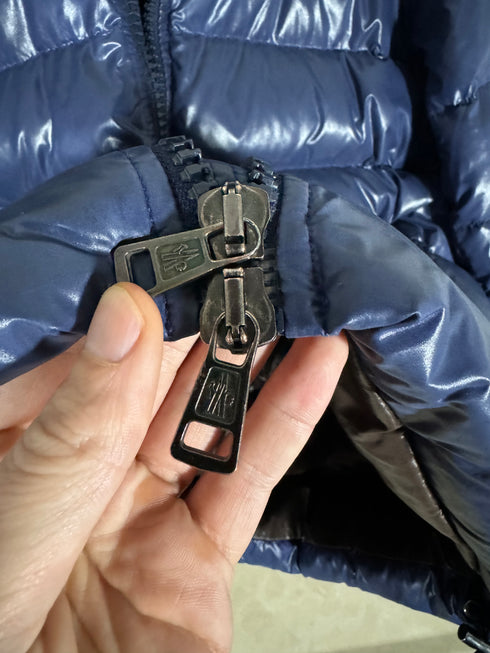 Moncler Aubert jacket size 1 navy blue