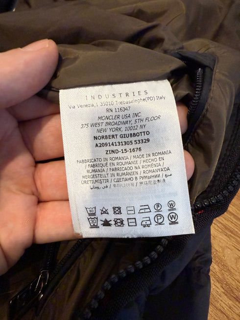 Moncler Norbert Jacket Size 2 Black