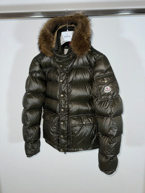 Moncler Hubert Jacket size 3 olive green