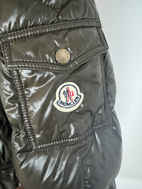 Moncler Hubert Jacket size 3 olive green