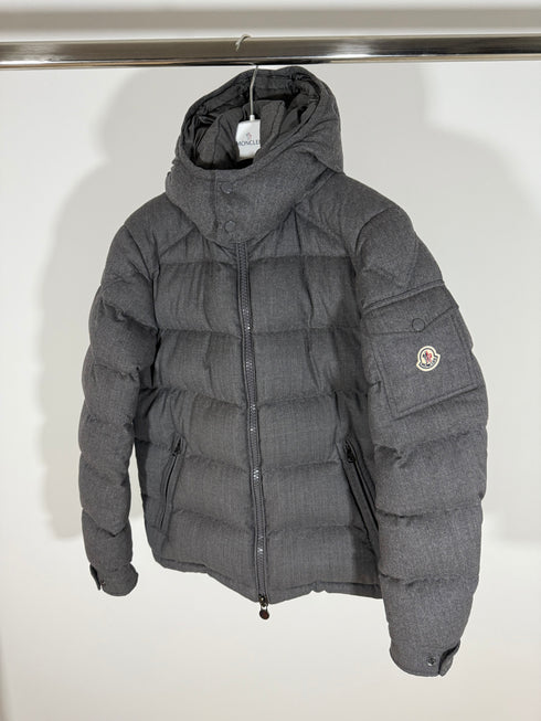 Moncler Montgenevre Jacket Size 2 Light Grey