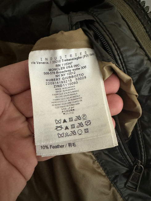 Moncler Hubert Jacket size 3 olive green