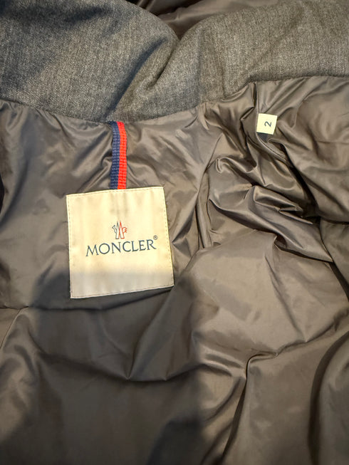 Moncler Montgenevre Jacket Size 2 Light Grey