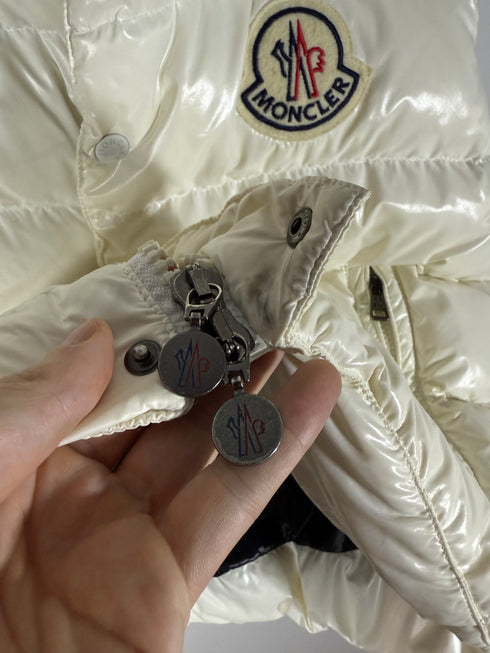 Moncler Tibet Gilet Size 3 White