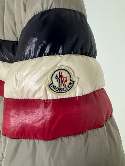 Moncler Menuire jacket size 4 grey