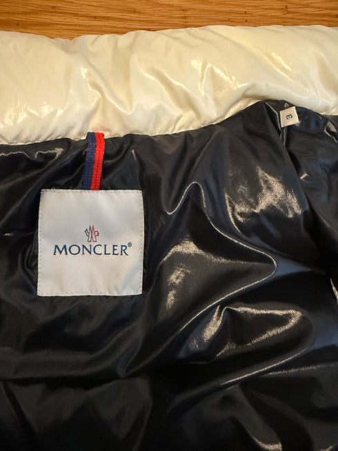 Moncler Tibet Gilet Size 3 White