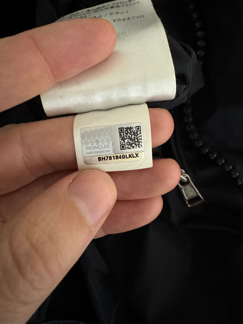 Moncler Breval jacket size 3 navy blue